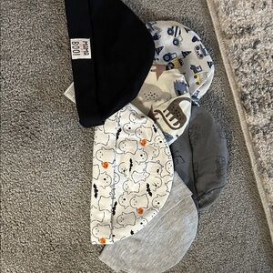 🦋 9 Carter's Assorted Baby Caps 0-6 mos clearing baby items.